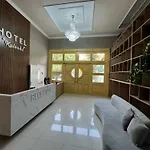 Kaloshi 호텔 Mezez