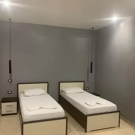 מלון Kaloshi Mezez