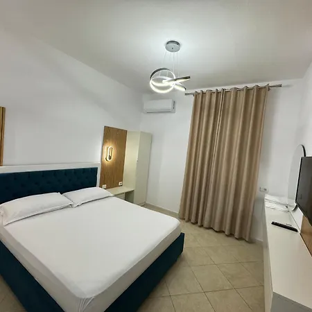 Kaloshi 4* Tirana