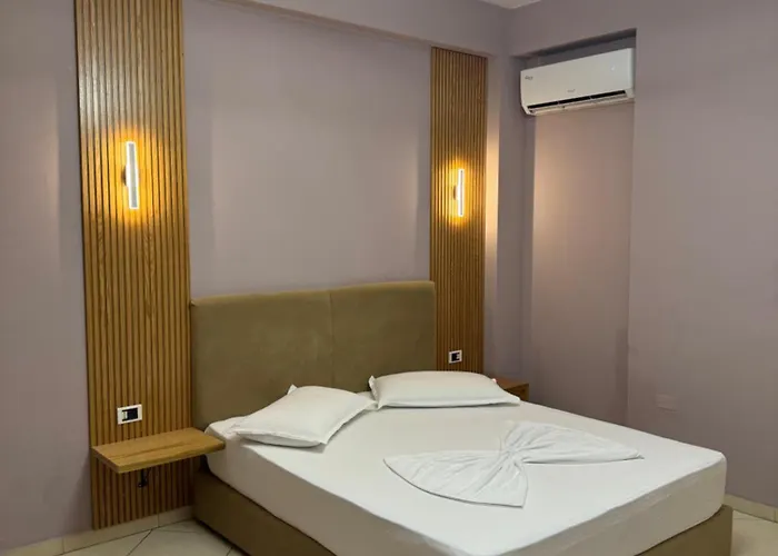 Kaloshi Hotel Mezez